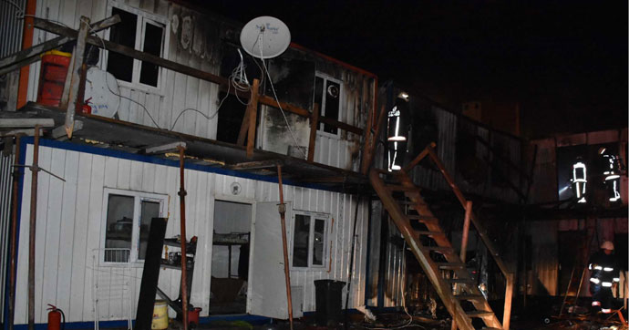 İşçilerin Kaldığı Konteynerde Yangın Çıktı