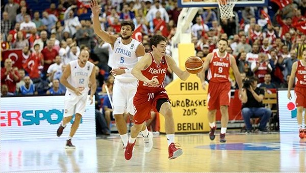 12 Dev Adam Müthiş Başladı!