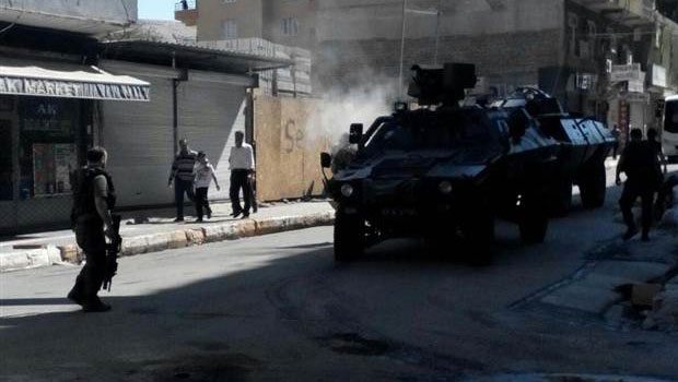 Diyarbakır'da çatışma: 1 Ölü