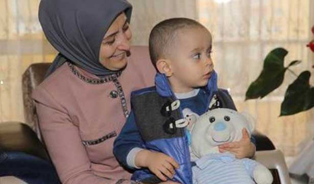 Sare Davutoğlu, Sağlıkta Şiddeti Kınadı