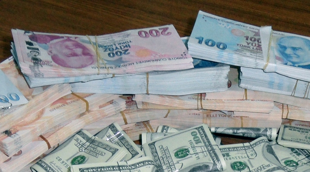 Hollywood Filmi Gibi Sahte Para Operasyonu