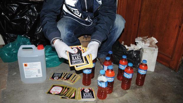 Sahte İçkiden Ölen Ölene