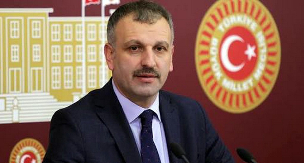 CHP'ye Laiklik Suçlaması Geldi