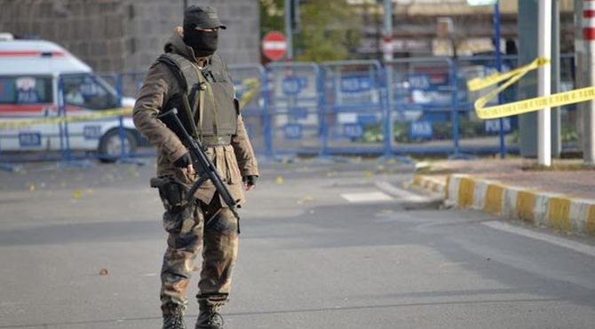 Sur'da Çatışma Yaşandı!