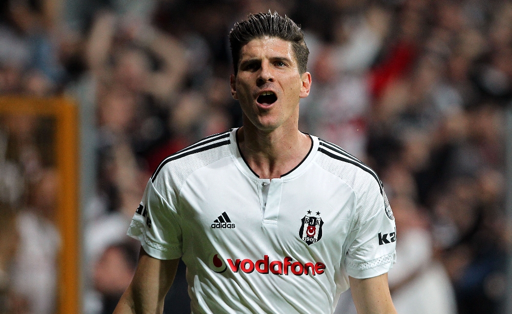 Mario Gomez Beşiktaş'tan Gidiyor Mu?