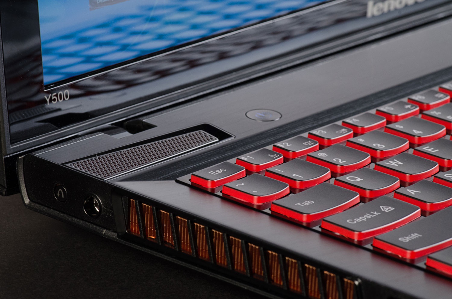 Lenovo Ideapad 500 İncelemesi