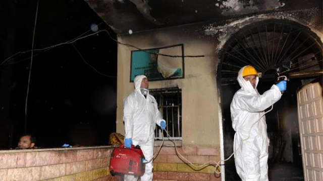 Korkunç İhmal! Çocuklar Yangın Merdivenini Açamadı!