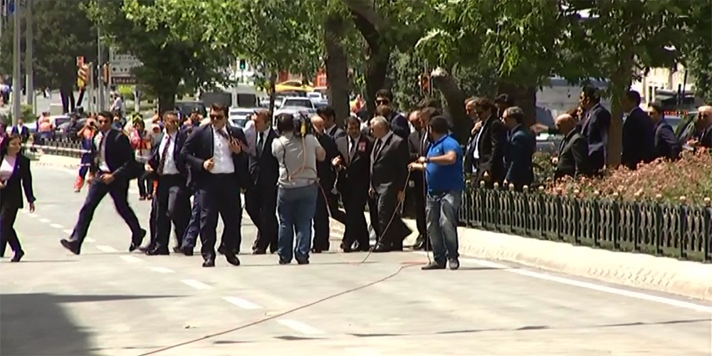 Başkan Yıldırım, Vezneciler'i Ziyaret Etti