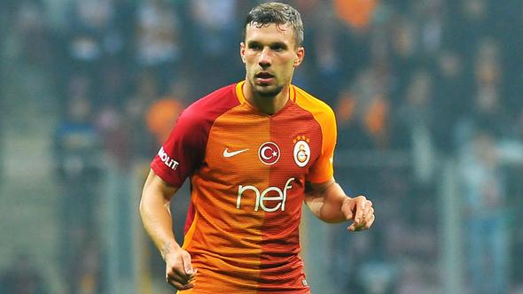 Galatasaraylı Futbolcu Podolski'ye Ataköy'de Saldırı