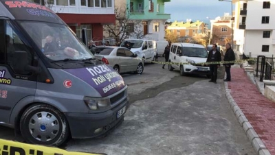 Kan Donduran Olay! Benden Kurtulacaksınız Dedi, Herkesin Gözü Önünde Başına Ateş Etti