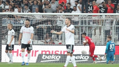 Kartal Yaralı! 45 Maçlık Yenilmezlik Serisini Antalya Bozdu
