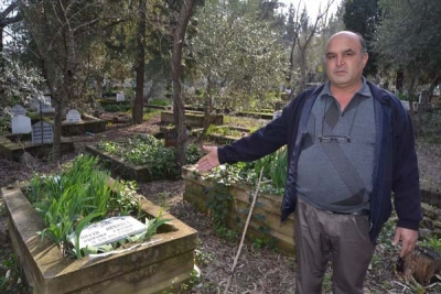 Mezarlıkta Korkunç Olay! Gelenler Gözlerine İnanamadı